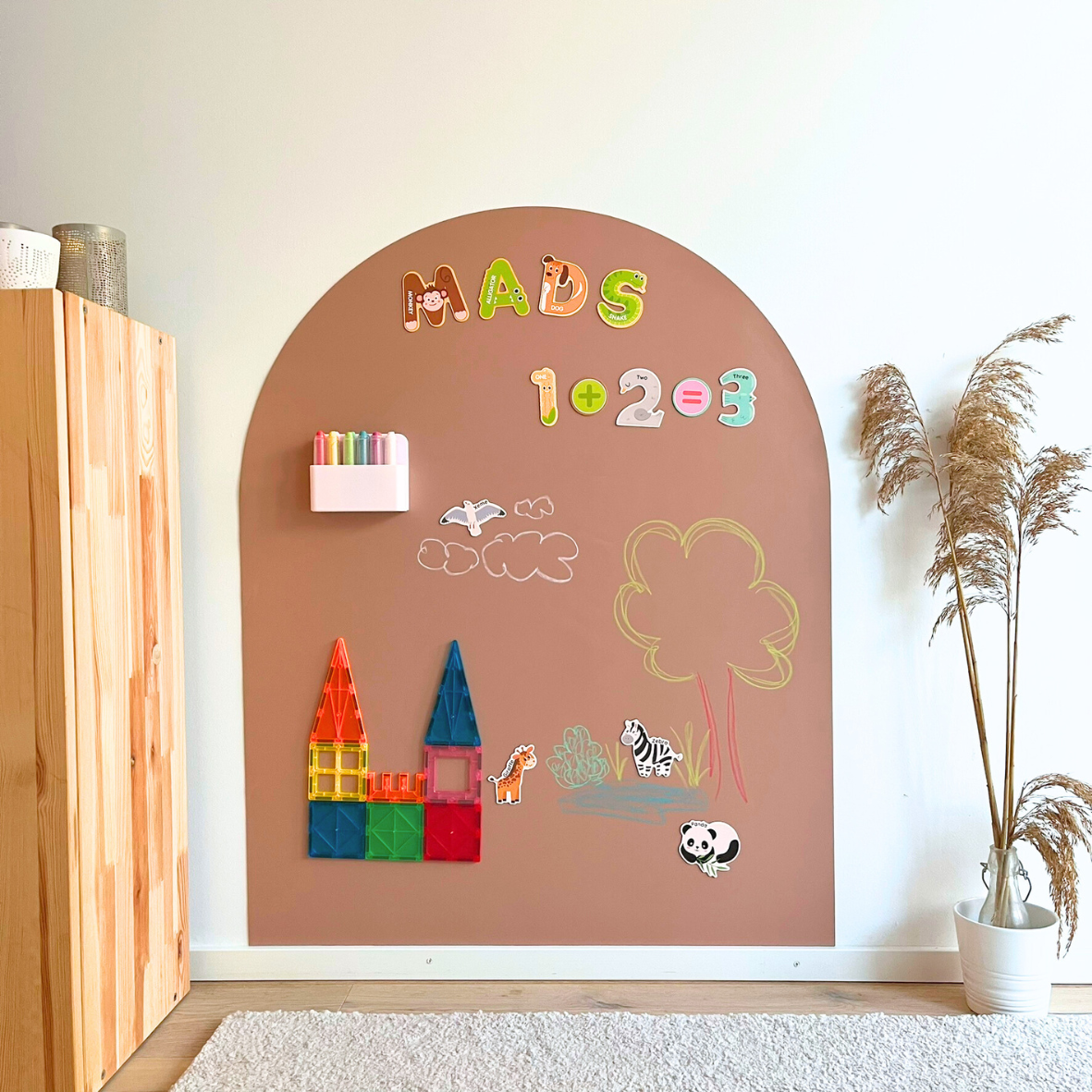 Magnetic Chalkboard (76x95cm)